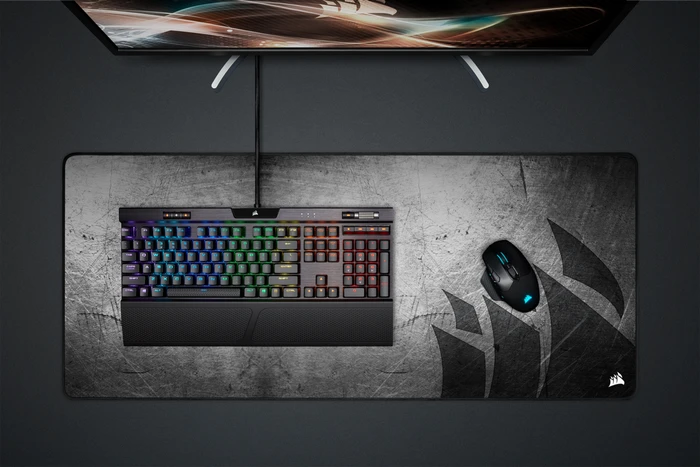 Corsair MM350 PRO Premium Spill-Proof Cloth Gaming Mouse Pad - Extended XL, schwarz/grau