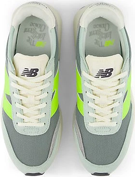 New Balance 370 juniper