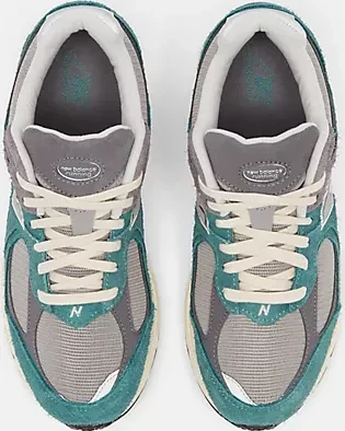 New Balance 2002R new spruce/magnet/shadow grey (Herren)
