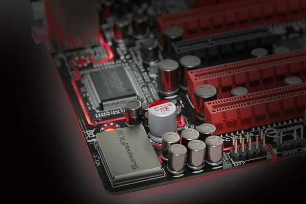 ASUS ROG Rampage IV Gene (Intel 2011-0)
