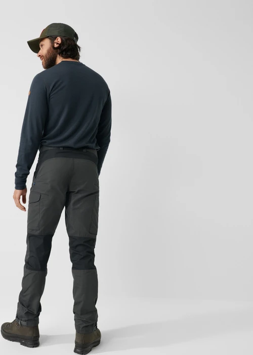 Fjällräven Kaipak Hose lang dark grey/black (Herren)