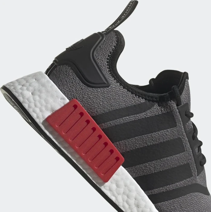 adidas NMD_R1 grey four/core black/cloud white (Herren)
