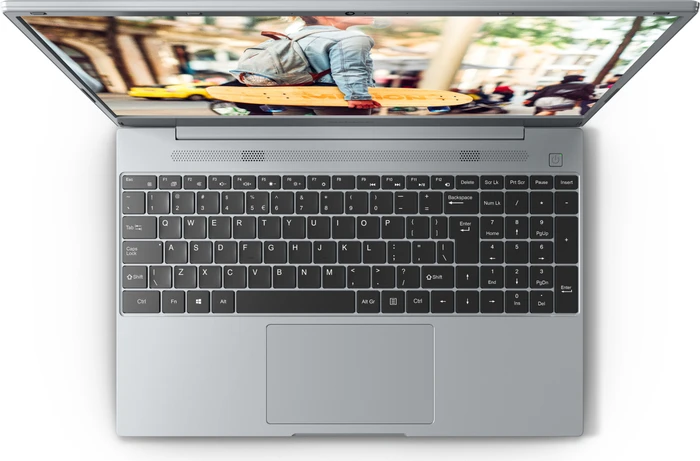 Medion Akoya E15407, Core i5-1035G1, 8GB RAM, 1TB SSD, DE