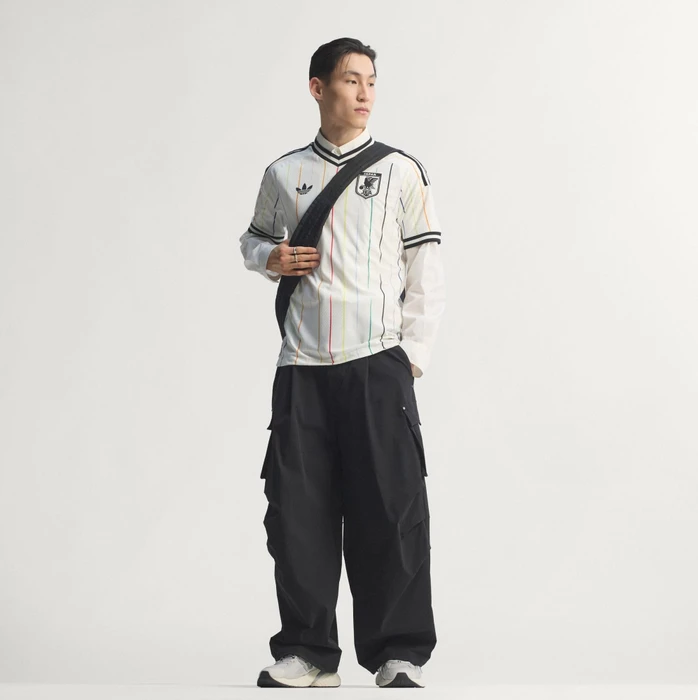 adidas FIFA WM 2026 Authentic Japan Auswärtstrikot kurzarm off white/black (Herren)