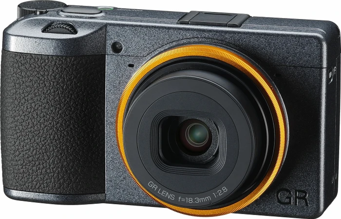 RICOH GR III