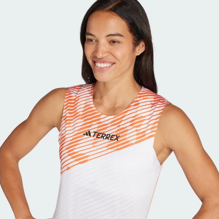 adidas Terrex TRK Pro Laufshirt ärmellos white/semi impact orange (Damen)