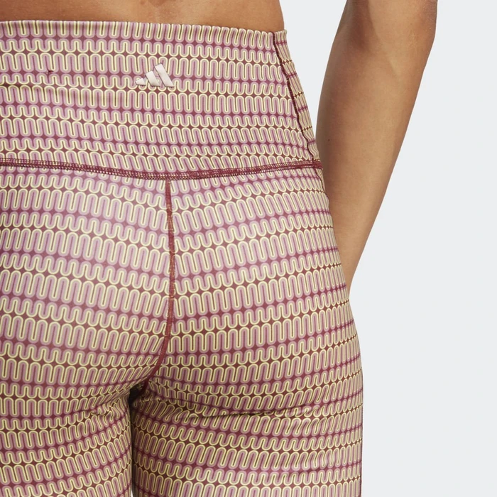 adidas Yoga Studio Seasonal Hose lang shadow red (Damen)