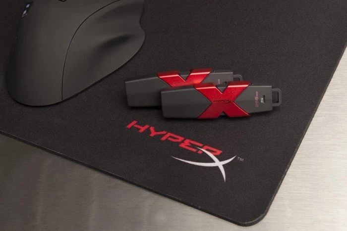 Kingston FURY Savage 128GB, USB-A, USB 3.2 Gen 1×1
