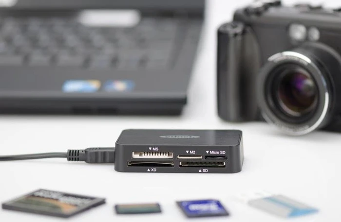 Ednet All in One Multi-Slot-Cardreader, USB 2.0 Micro-B [Buchse]