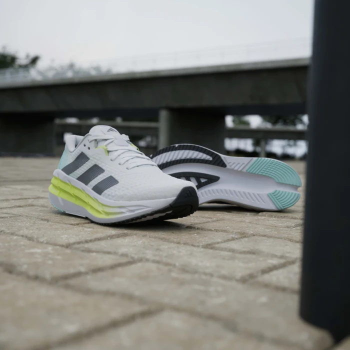 adidas Adistar 3 cloud white/core black/pulse lime (Damen)