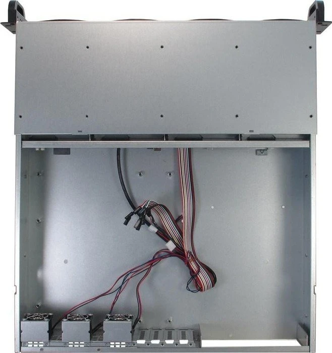 Inter-Tech 2U-2404L, 2HE