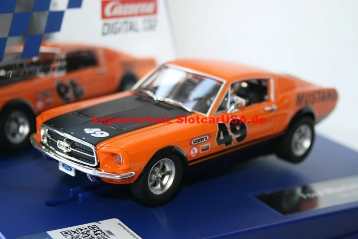 Carrera Digital 132 Ford Mustang GT No.49