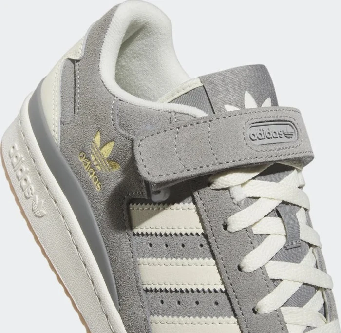adidas Forum Low charcoal solid grey/cream white/gum