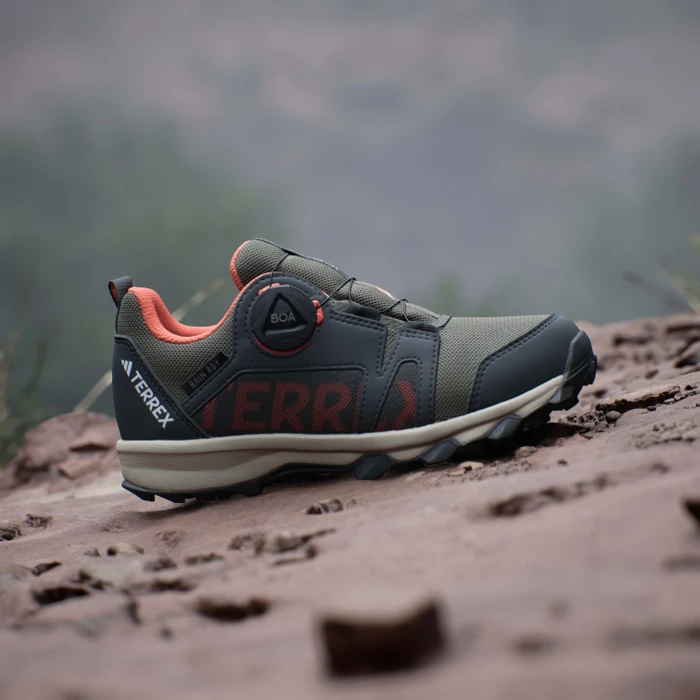 adidas Terrex Agravic BOA Rain.RDY olive strata/semi impact orange/wonder beige (Junior)