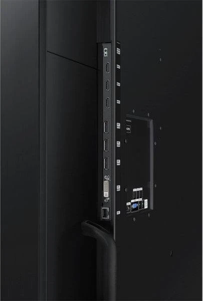 Samsung QM105D, 105"