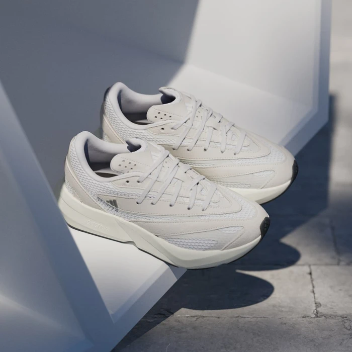 adidas Lightstride crystal white/cloud white/grey one (Damen)