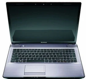 Lenovo IdeaPad Y570, Core i5-2430M, 4GB RAM, 500GB HDD, GeForce GT 555M, DE
