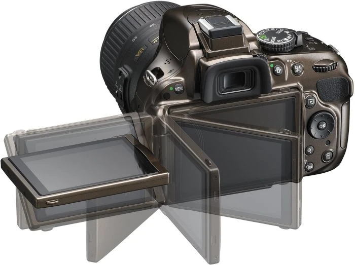 Nikon D5200 bronze mit Objektiv AF-S DX 18-55mm 3.5-5.6 G VR