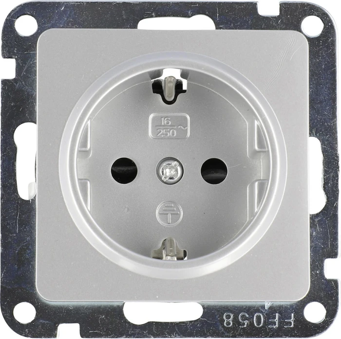 uniTEC LE MANS Serie 603 Steckdose mit Kindersicherung, silber
