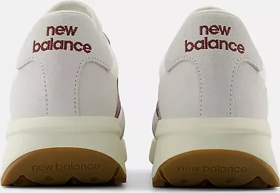 New Balance 370 sea salt/classic crimson