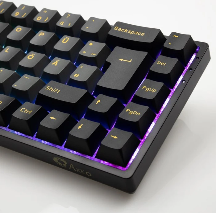 Akko 3068B Plus, Black & Gold, LEDs RGB, V3 Cream Yellow, USB/Bluetooth, DE