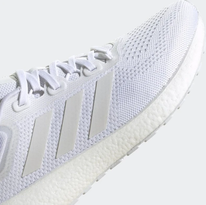 adidas Pureboost 22 cloud white/core black