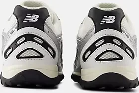 New Balance 204L silver metallic/black