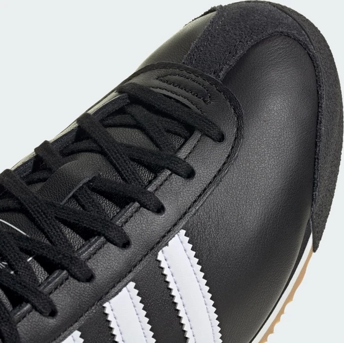 adidas Italia 70s core black/cloud white/gum (Herren)