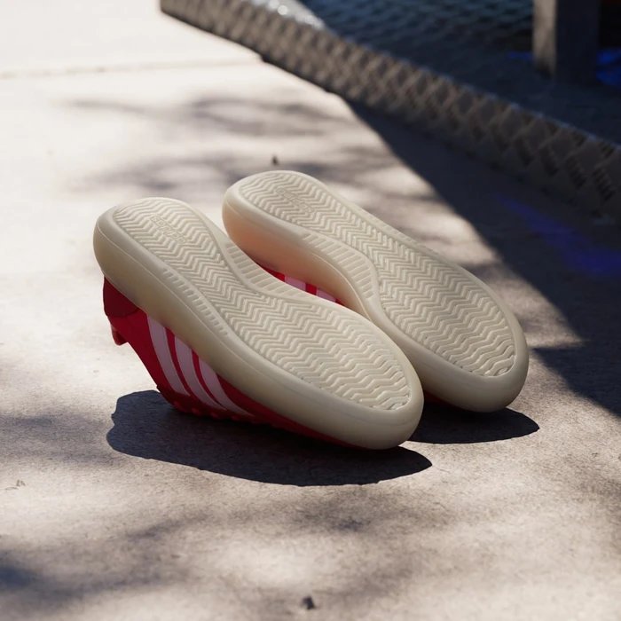 adidas Barreda Decode pure ruby/semi lucid red/clear pink (Damen)