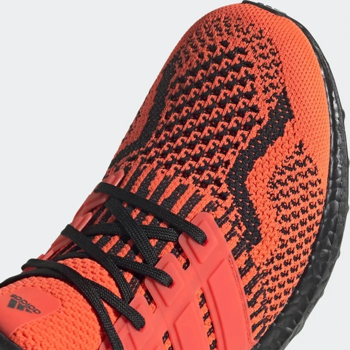 adidas Ultraboost DNA 5.0 solar red/core black (Herren)