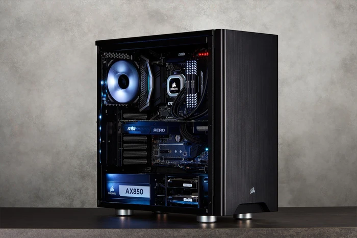 Corsair Carbide Series 275Q schwarz, schallgedämmt