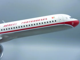 Herpa TAP Air Portugal Airbus A321neo Retro anniversary colors CS-TJR