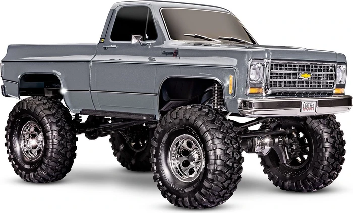 Traxxas TRX-4 Chevrolet K10 High Trail Edition silber