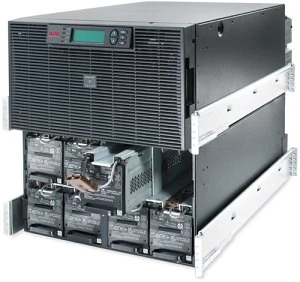 APC Smart-UPS RT RM 12U, 15000VA, LAN/seriell