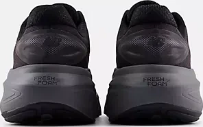 New Balance Fresh Foam X More v6 black/castlerock/black metallic (Herren)