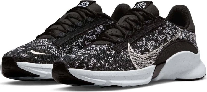 Nike SuperRep Go 3 Flyknit Next Nature black/white/metallic silver (Damen)