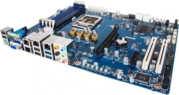 GIGABYTE GA-6LXSG (Intel 1150)