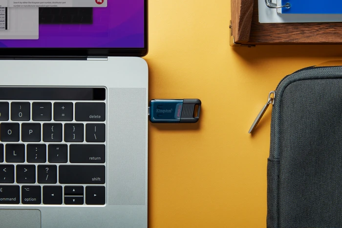 Kingston DataTraveler 80 M 128GB, USB-C, USB 3.2 Gen 1×1