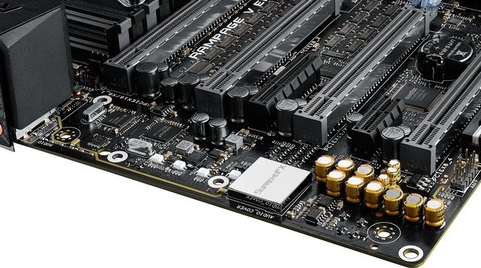 ASUS ROG Rampage V Edition 10 (Intel 2011-3)