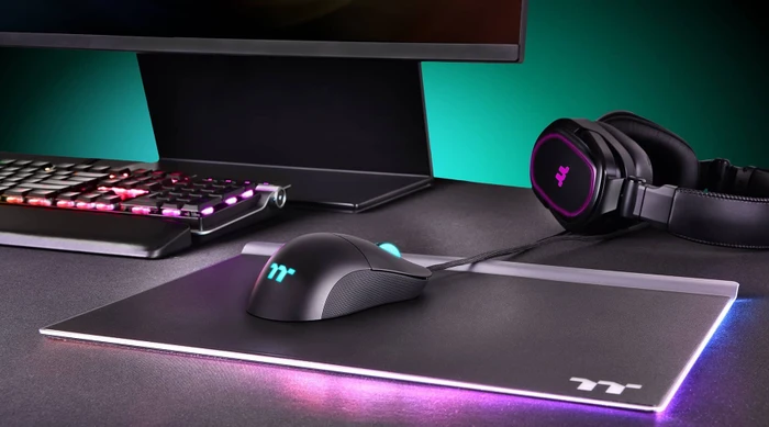 Thermaltake Damysus RGB Ergonomic Gaming Mouse, schwarz, USB