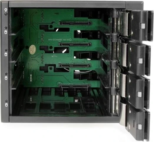 StarTech HSB4SATSASBA 3x 5.25" Wechselrahmen auf 4x 3.5" SAS