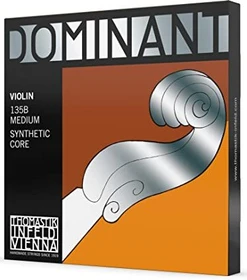 Thomastik-Infeld Dominant Violin Set No. 135B 4/4 medium