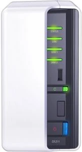 Synology DiskStation DS211, 256MB RAM, 1x RJ-45 1000Base-T, 3x USB-A 2.0