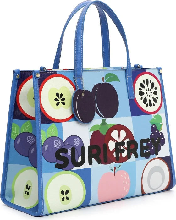 Suri Frey Issy Big Shopper