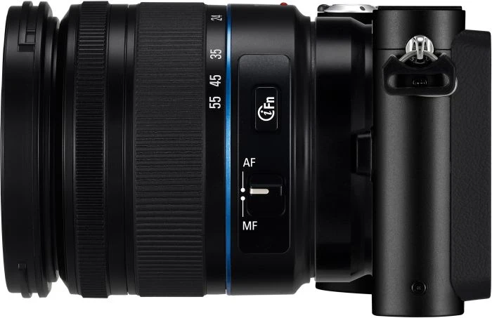 Samsung NX200 schwarz mit Objektiv NX 18-55mm 3.5-5.6 OIS II i-Function