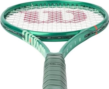 Wilson Blade 98 18x20 V10 Tennisschläger