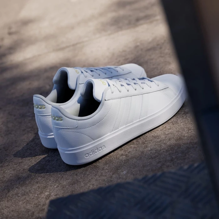 adidas Grand Court Cloudfoam Lifestyle Court Comfort cloud white/gold metallic