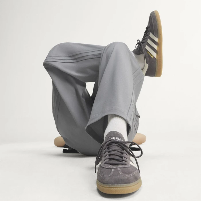 adidas Handball Spezial grey strata/off white/gum