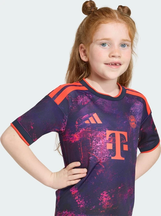 adidas FC Bayern München 2026/2027 Ausweichausrüstung (Junior)