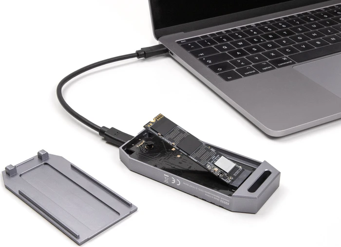 DeLOCK Externes Gehäuse für M.2 NVMe SSD, USB4